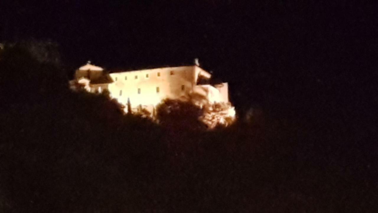 La Casetta Del Pellegrino Apartment Poggio Bustone ภายนอก รูปภาพ